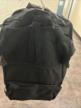 Joy Mangano EXPANDABLE Men's Black Travel Suit Bag BRAND NEW UNUSED
